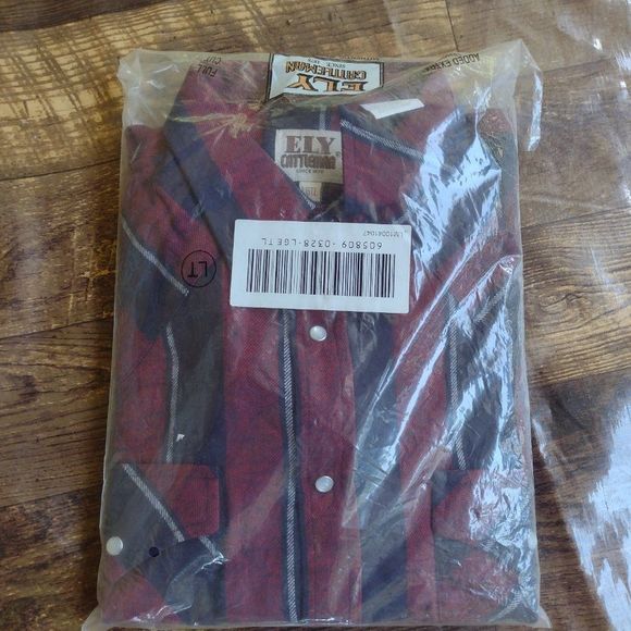 New Ely Cattlemen pearl snap large in original packaging. Was only taken out of - Picture 2 of 2